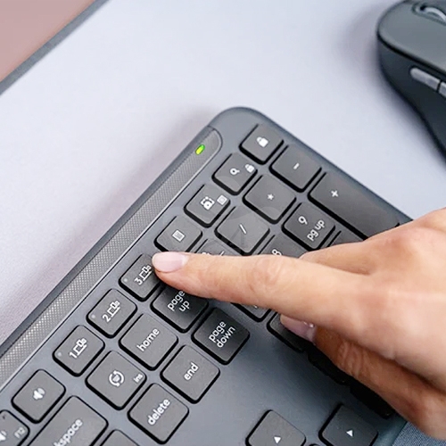 Logitech羅技 K950 無線鍵盤(藍芽) - 石墨黑