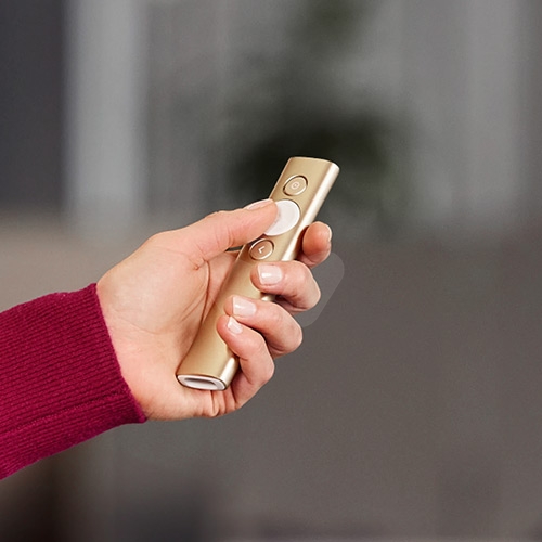 Logitech羅技 Spotlight 先進無線簡報遙控器 香檳金 1支